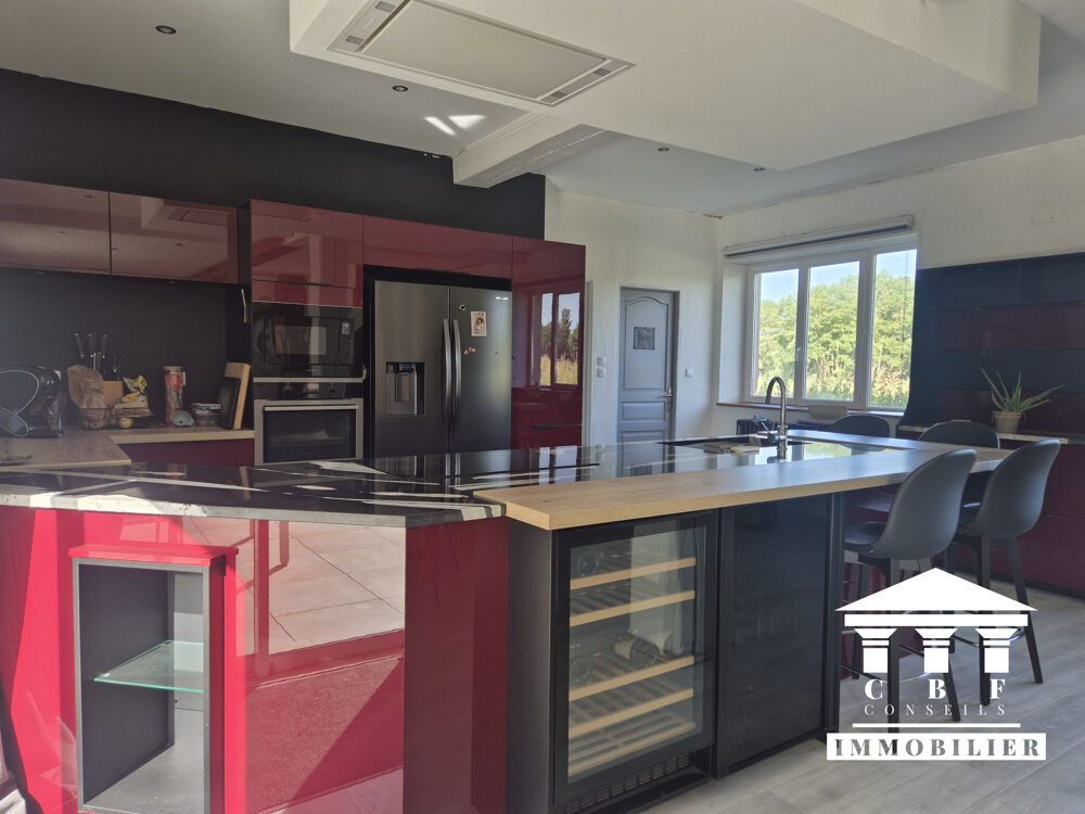 Vente Maison MAISON ANCIENNE MITOYENNE DE CARACTERE-7 PIÈCES DE 247M² AVEC Dennevy