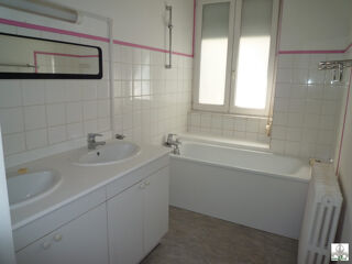  Appartement � vendre 6 pi�ces 131 m�