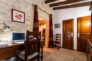  Maison à vendre 8 pièces 232 m²