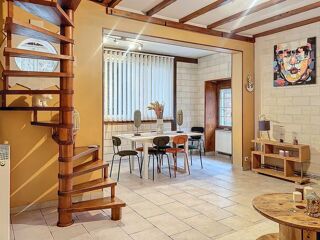  Maison à vendre 11 pièces 325 m²