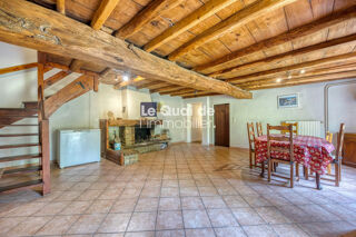  Maison à vendre 10 pièces 227 m²