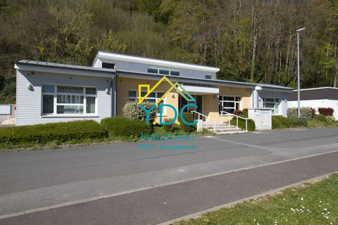 Local professionnel 232 m&sup2; ERP PMR avec parking priv&eacute; – Cany 364000 76450 Cany-barville