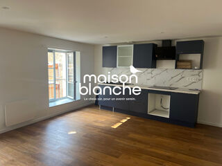  Appartement à louer 4 pièces 68 m²