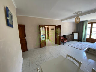  Maison à vendre 9 pièces 353 m²