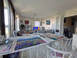  Appartement à louer 3 pièces 64 m²