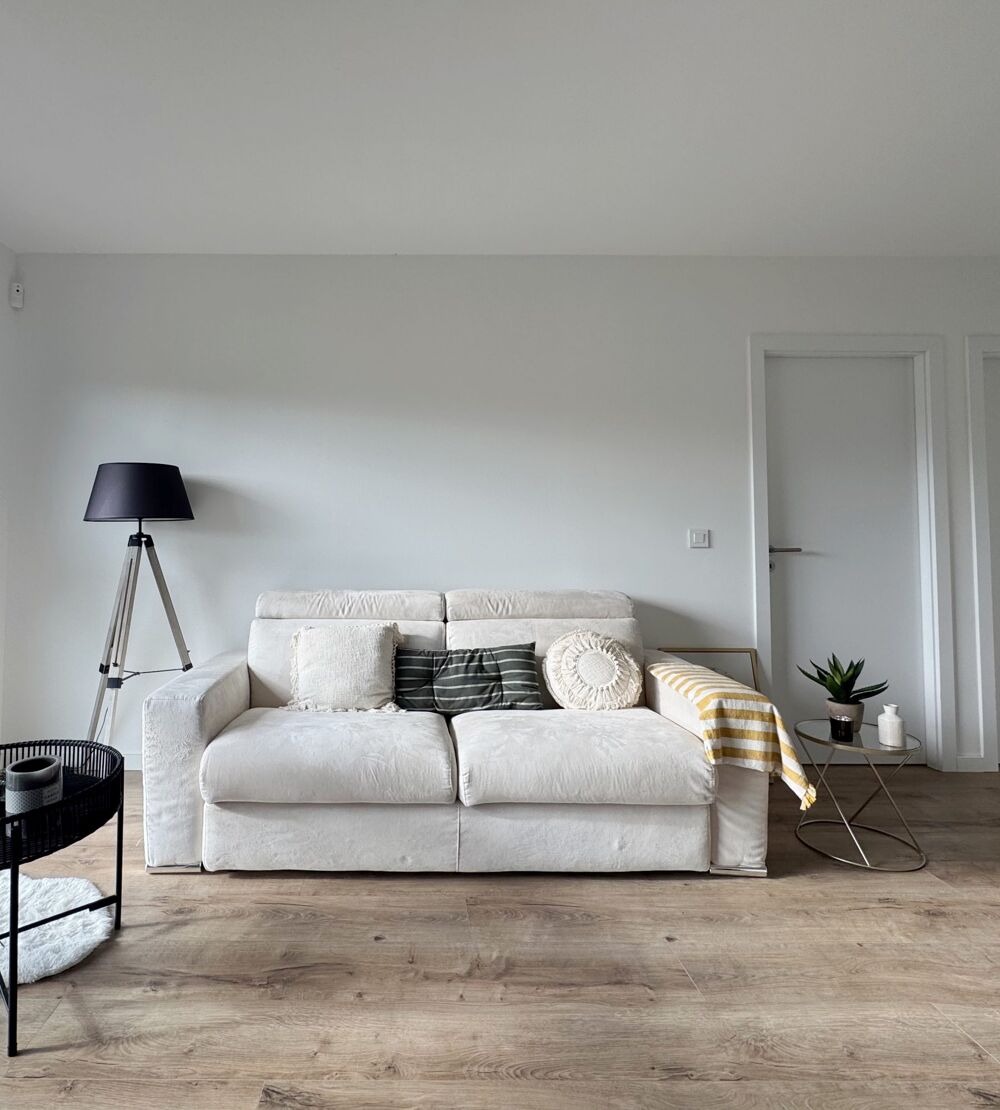 Appartement 4 pièces en attique  100 m²  Chambéry centr