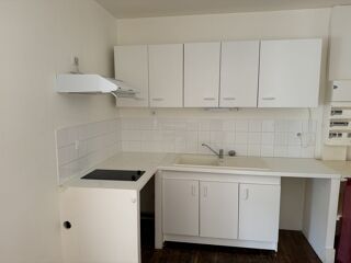  Appartement à louer 2 pièces 44 m²