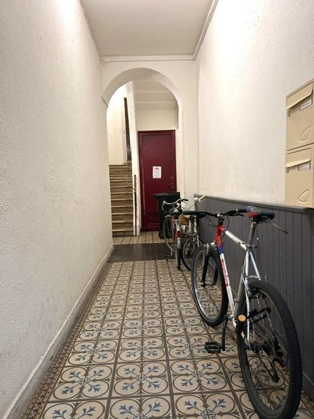 Vente Appartement Bordeaux Centre – Dernier étage, T1 bis de 48 m² au sol avec Bordeaux