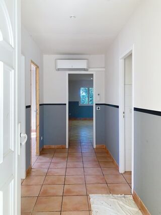  Maison � vendre 4 pi�ces 210 m�