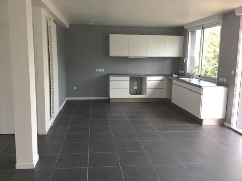  Maison � louer 7 pi�ces 159 m� Rennes