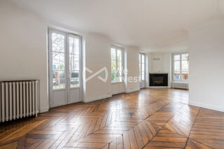  Maison à vendre 8 pièces 148 m²