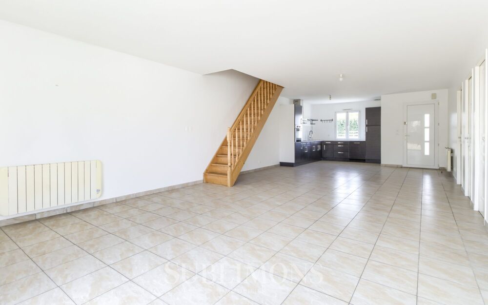 Maison familiale de 119 m² avec jardin et garage