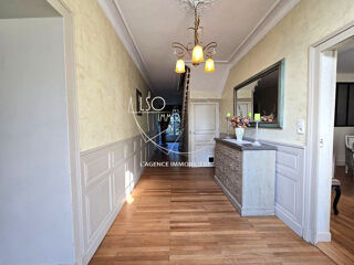  Maison � vendre 7 pi�ces 204 m�