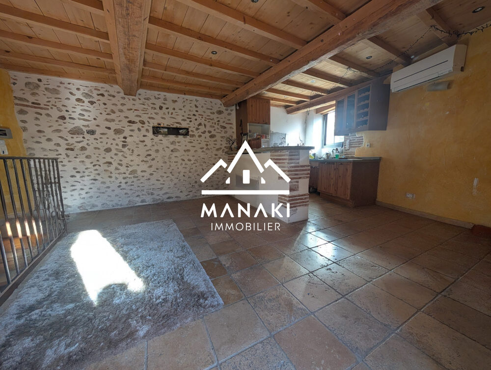 MAISON DE VILLAGE AVEC 2 CHAMBRES, UNE TERRASSE ET UN GARAGE
