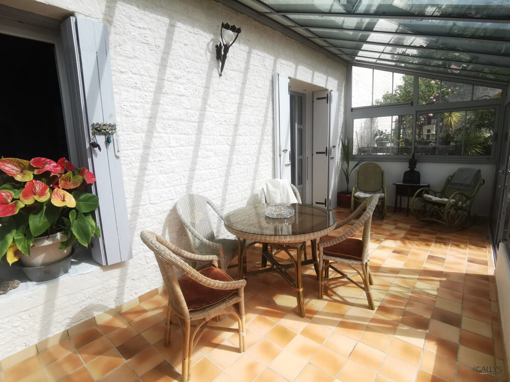 Vue port de Chenac  Maison de caractère 170m² rénovée ave