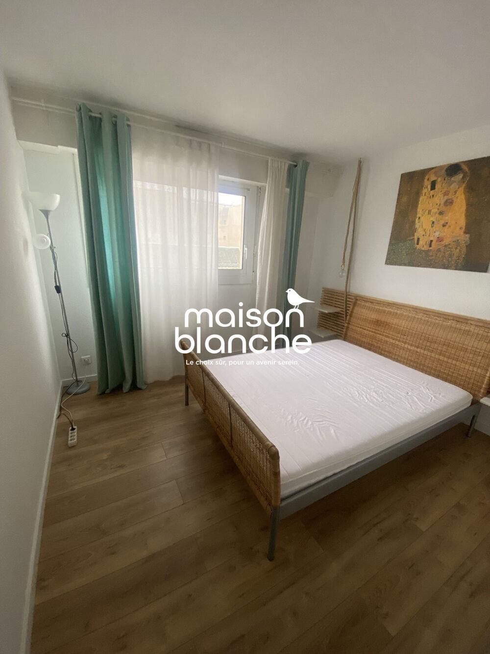 Bordeaux Chartrons T2 MEUBLE avec parking