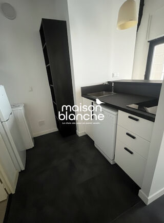  Appartement à louer 2 pièces 43 m²