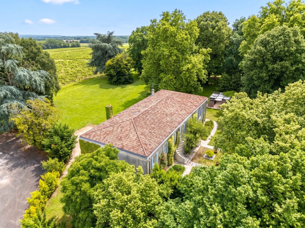 Vente Maison Aux portes de Bordeaux – Demeure bourgeoise et vignoble de 11, Yvrac