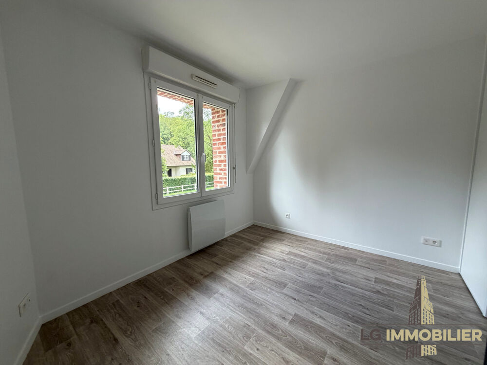 Location Maison DURY - MAISON DE TYPE 4 AVEC COUR ET PARKINGS Dury