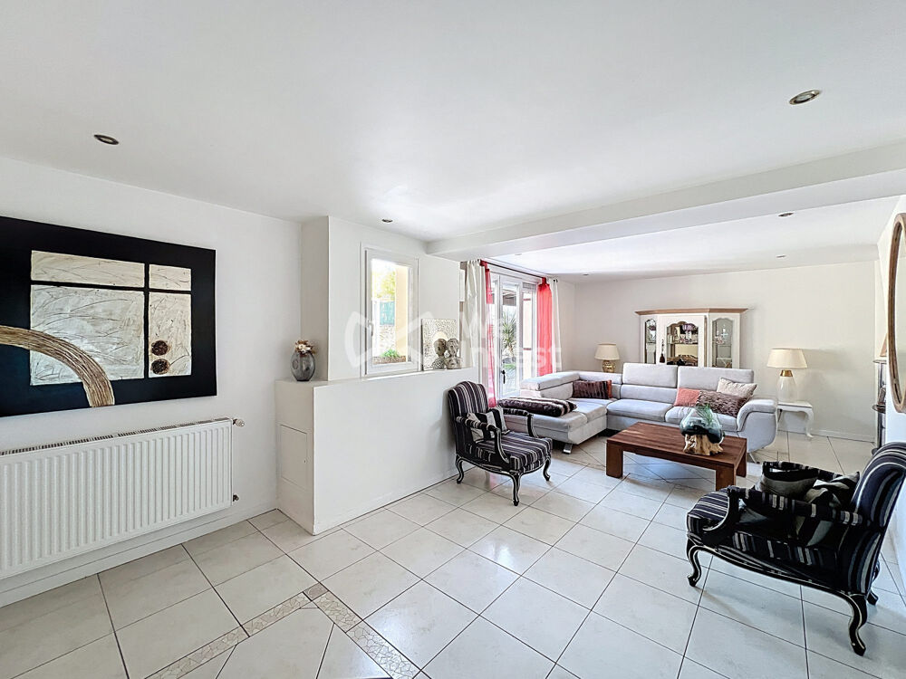 Vente Maison Spacieuse maison familiale de 190 m² – 4 chambres – Aucun t Domont