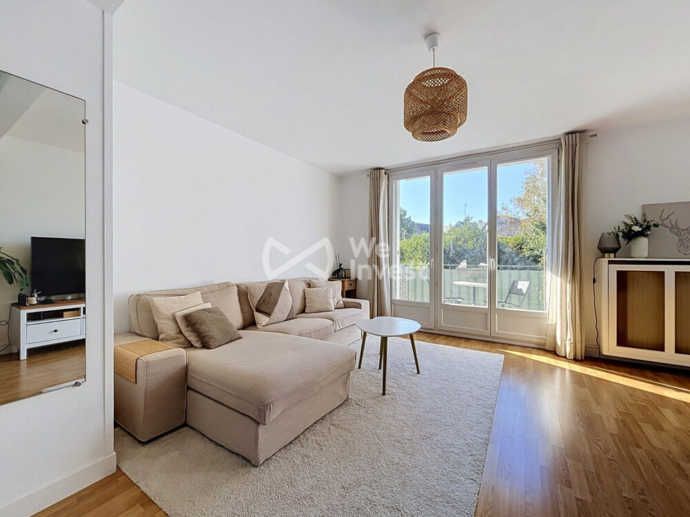 MARLY-LE-ROI  3 PIÈCES AVEC BALCON, PARKING ET CAVE  À 2