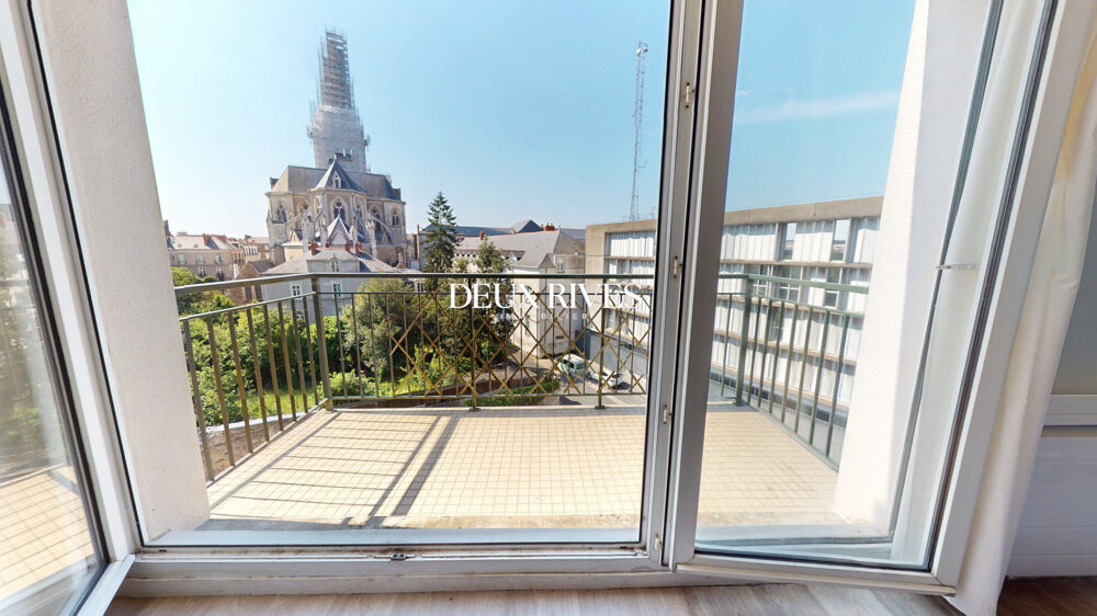 Vente Appartement Jardin Des plantes , T3 duplex en dernier étage avec ascenseur Nantes