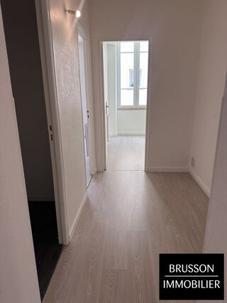  Appartement à louer 3 pièces 58 m²