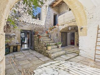  Maison � vendre 9 pi�ces 275 m�