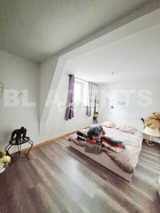  Immeuble � vendre 207 m�