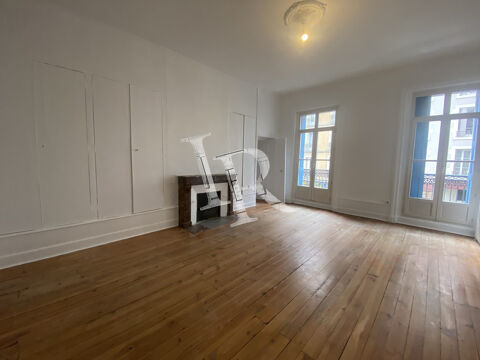  Appartement � louer 5 pi�ces 149 m� Le puy-en-velay