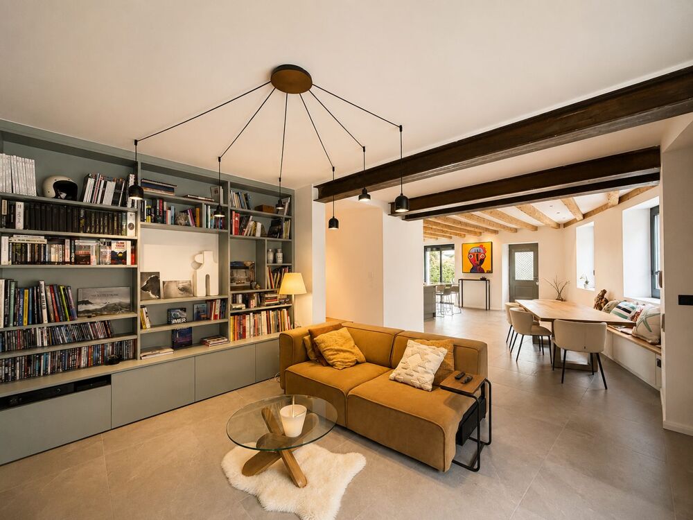 à vendre  Maison Saint-Genis-Pouilly (01630)