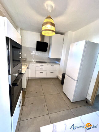 Appartement à louer 3 pièces 60 m²