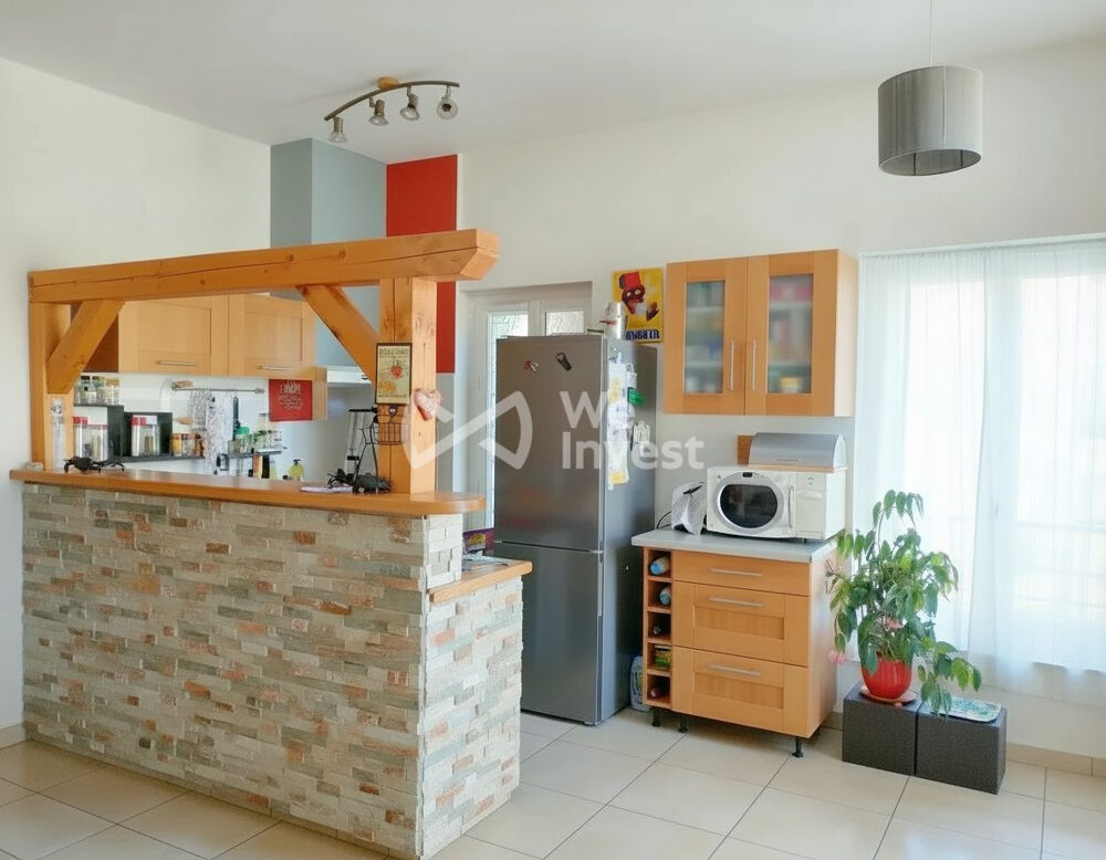 Vente Appartement Appartement 3 pièces avec balcons et cave à Saint André de Sa Saint-andré-de-sangonis