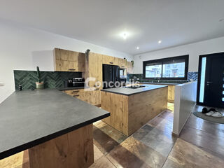  Maison à vendre 7 pièces 210 m²