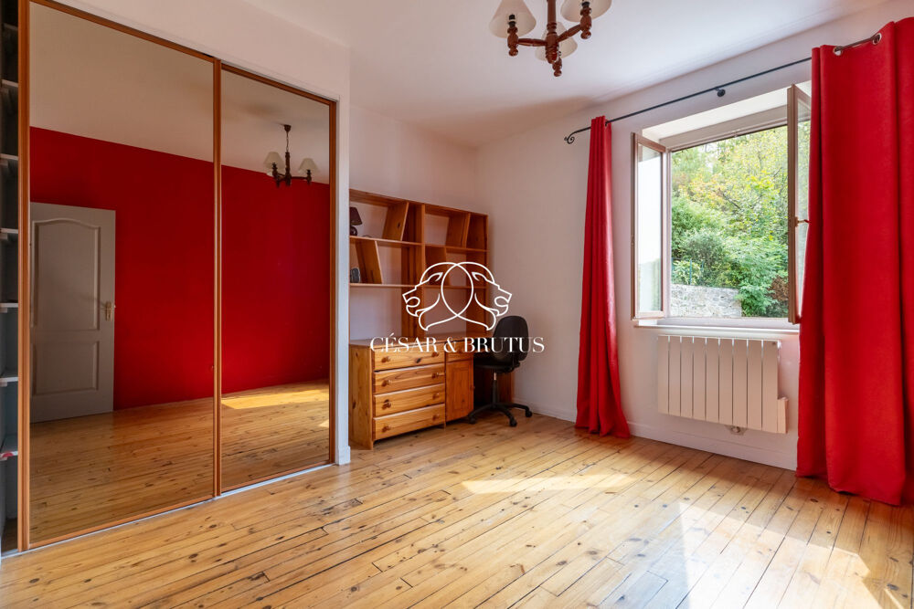 Appartement T4 avec jardin et vue