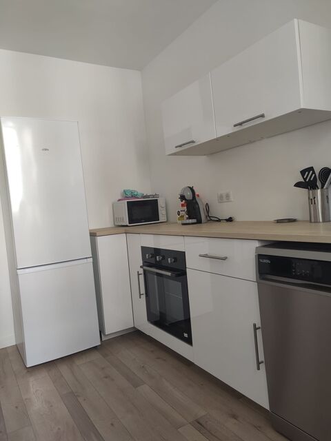  Appartement � louer 4 pi�ces 105 m�