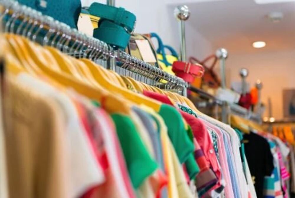   Vente de Fonds de Commerce de PAP Femmes en centre-ville à LIMO 