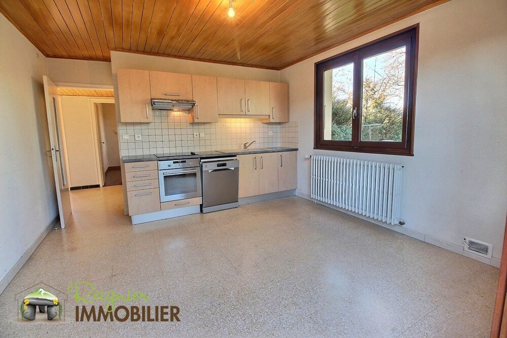 Au calme, dans un cadre champêtre, charmante maison à rénover
