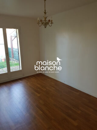  Maison à louer 4 pièces 99 m²