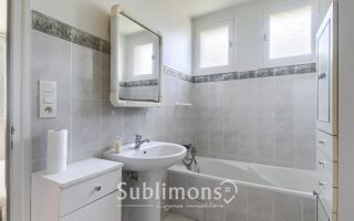  Maison à vendre 8 pièces 144 m²
