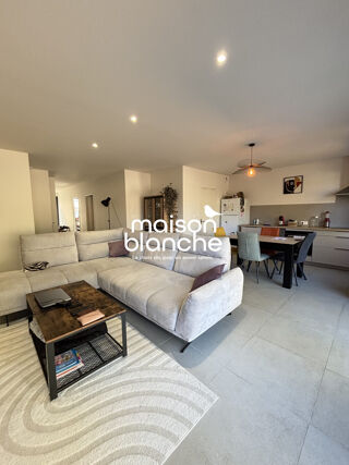  Maison à louer 4 pièces 94 m²