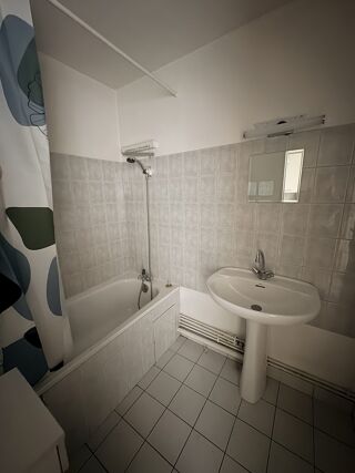  Appartement à louer 1 pièce 29 m²