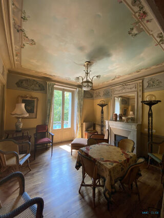  Maison à vendre 10 pièces 180 m²
