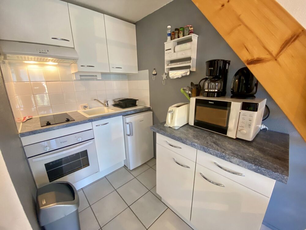 Bord de mer, appartement 1er étage de Type 2 mezzanine avec ga