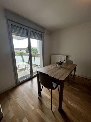  Appartement à louer 2 pièces 43 m²