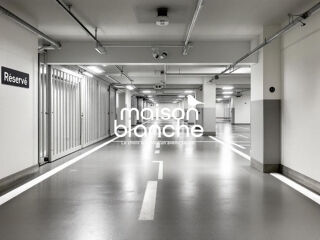  Parking / Garage  vendre 16 m