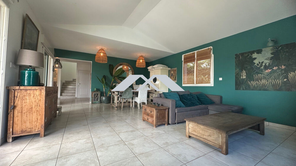 � vendre  Maison Saint-Pierre (97410)