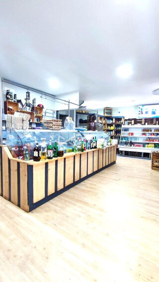  Immeuble � vendre 180 m�