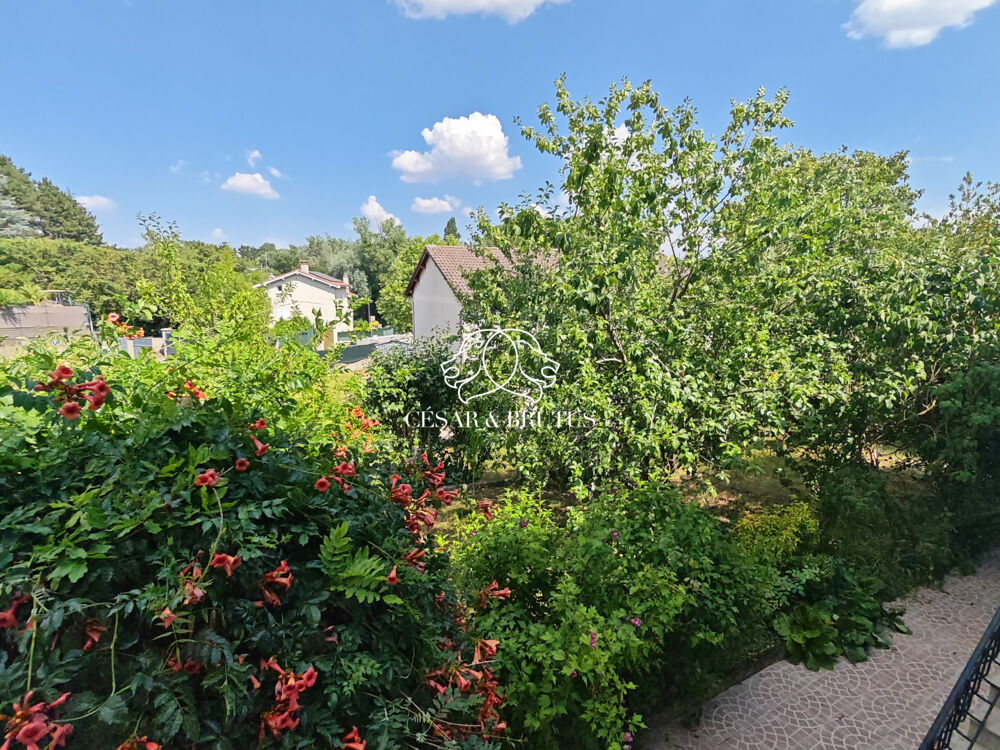à vendre  Maison Saint-Genis-Laval (69230)