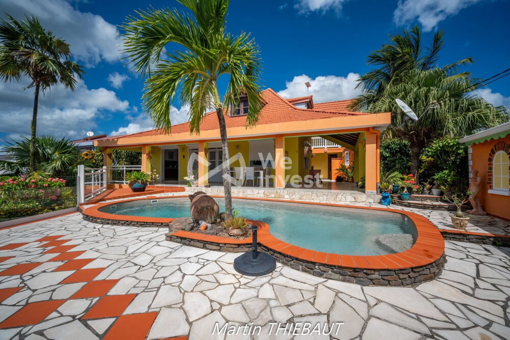 Villa avec vue mer et piscine au Diamant